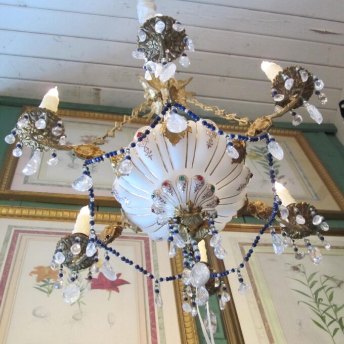 Beautiful Baltic Rock Crystal Chandelier - Image 4