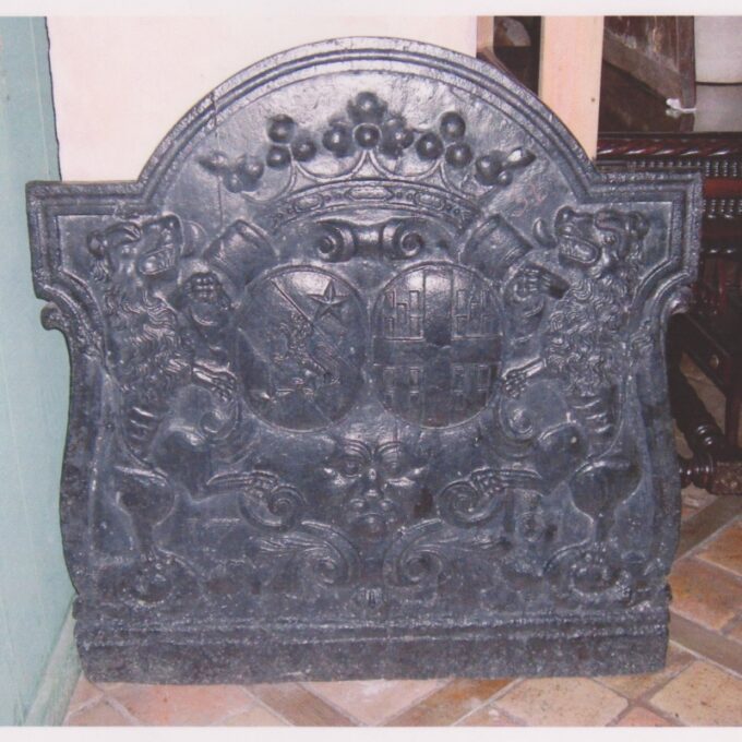 16th Century Armorial - Image 2