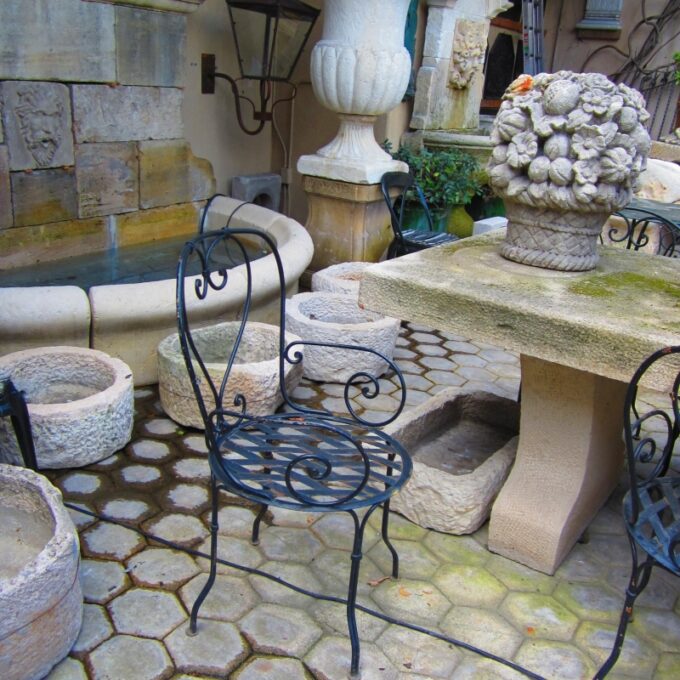 Napoleon III Style Iron Garden Fauteuils - Image 3