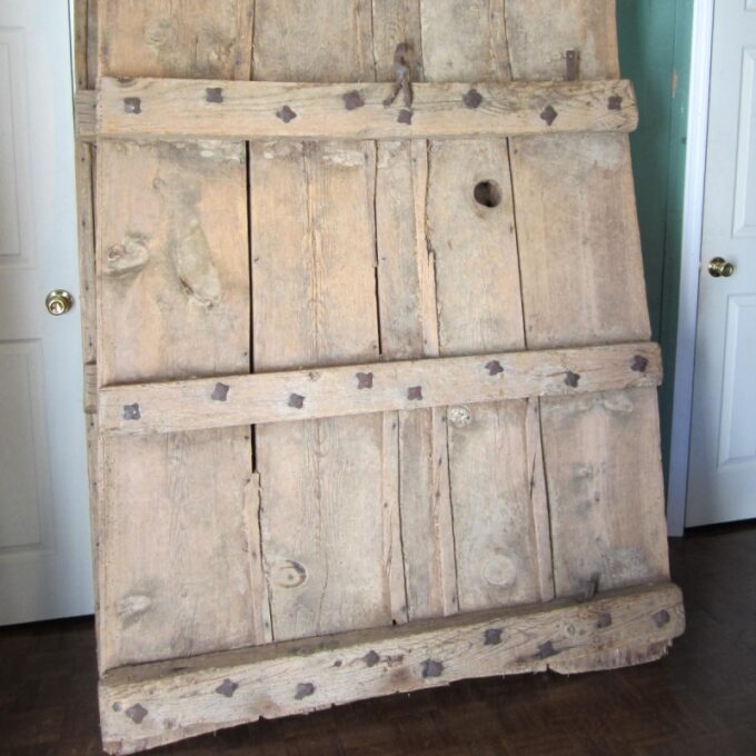 17thC/18th C. Tablas could be turned into Doors