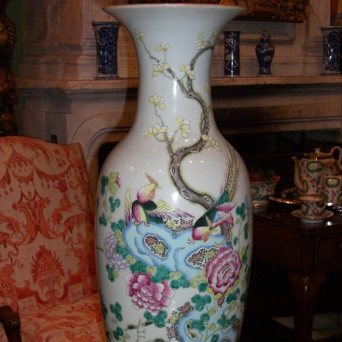 Fine Pair Of "Tao Kuang" Dynasty Chinese Porcelain