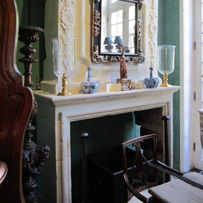 17th Century Louis XIII Trumeau Fireplace - Image 2