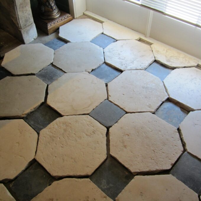 Extremely Rare 17th Century Louis XIII Flooring - Image 3