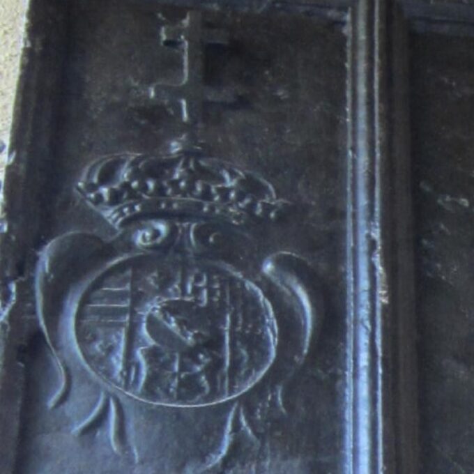 Rare 17th Century Triple Coat Of Arm - Image 4