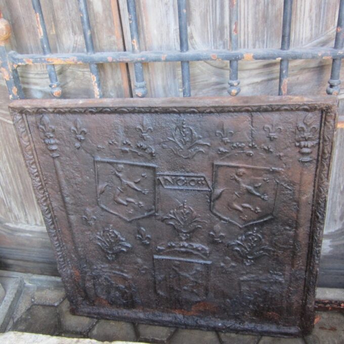 Rare 17th Century Three Gargouilles Fire plaque