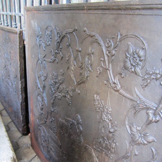 Large Rare and Beautiful 18th Century Rococo Fireplaque - Image 4