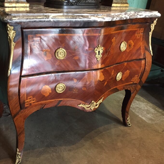18th Century Louis XV Ormolu Mounted Tulipwood Commode - Image 4