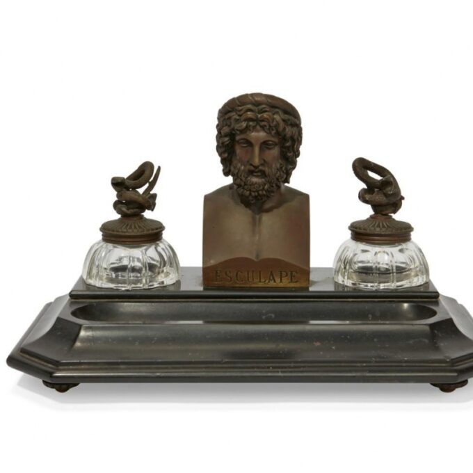 19th Century French Bronze And Black Marble writing stand ink well - Image 2
