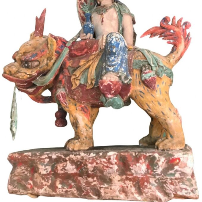 18th Century Chinese Carved Wood and Gesso Goddesses - Image 2