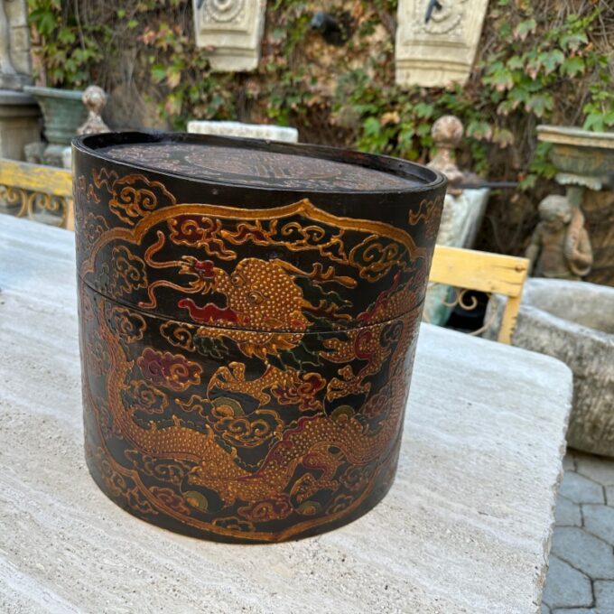Antique Chinese Round Wooden box - Image 3