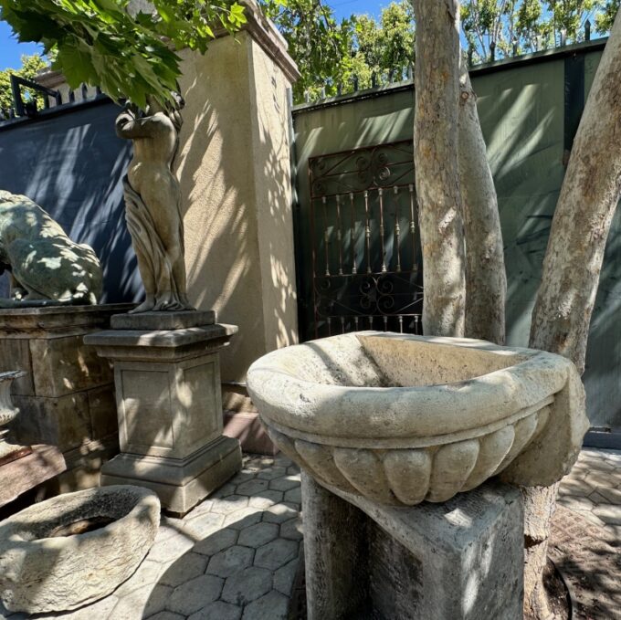 Antique Large Hand Carved Stone Sink Basin Wall Mount Fountain Bowl Farm Rustic - Image 4