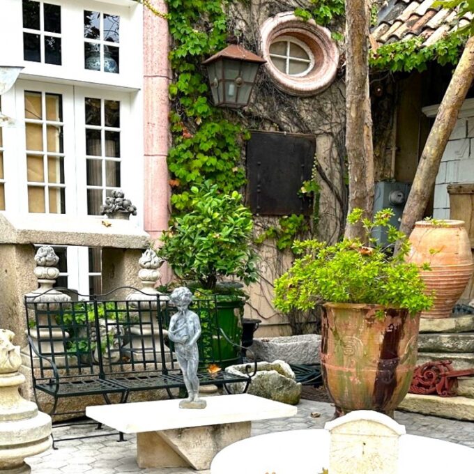 Rustic Hand carved stone Garden coffee Farm patio table outdoor indoor Antique - Image 4