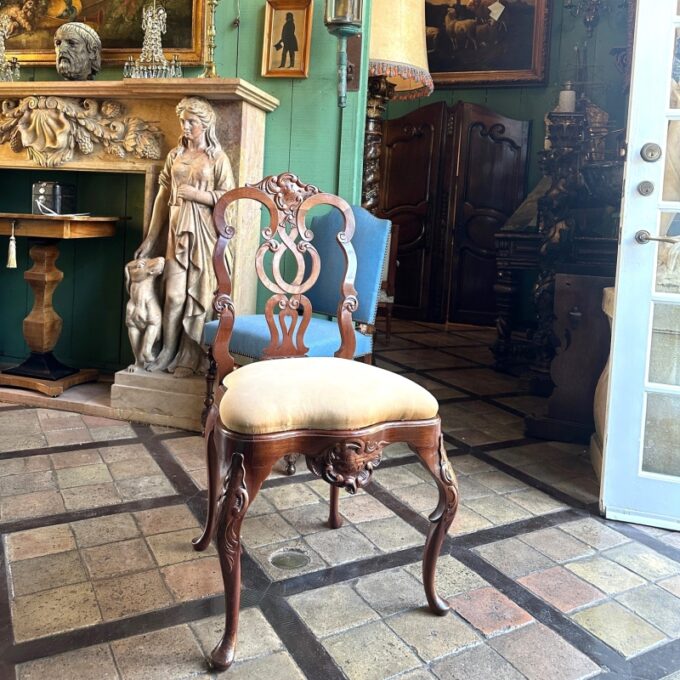 Pair Portuguese Rococo Jacaranda Hand carved Wood Dining Side Chairs Antique LA - Image 2