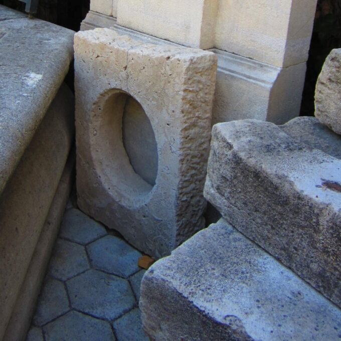 19th Century Stone Window - Image 3