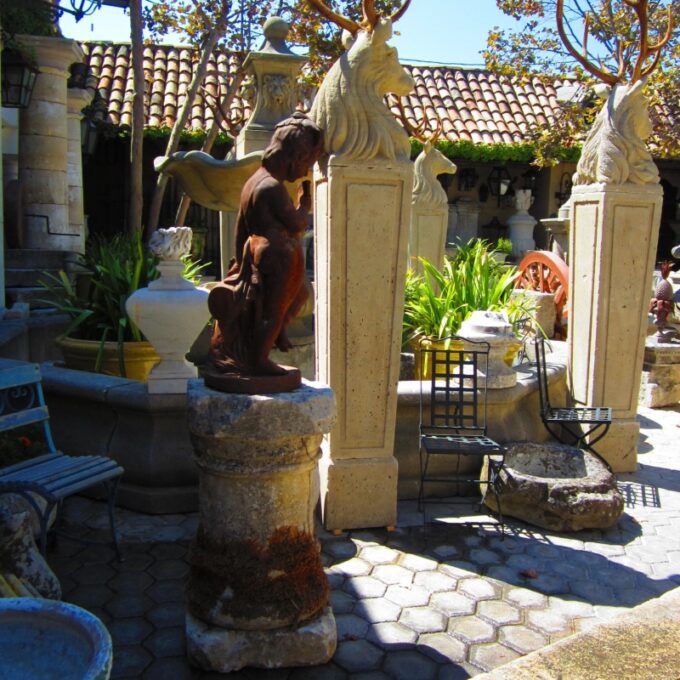 Beautiful 17th Century Stone Base - Image 3
